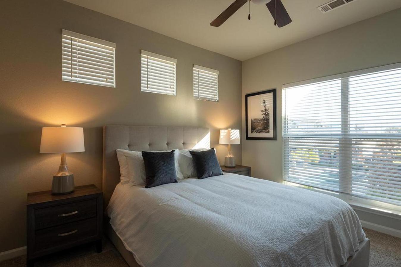 Landing At Bridge At Southpark Meadows - 2 Bedrooms In Slaughter Creek Austin Bagian luar foto